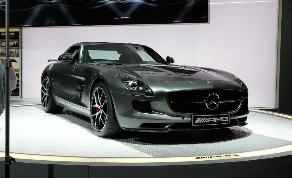 2015-mercedes-benz-sls-amg-gt-final-edition-coupe-photo-556221-s-986x603